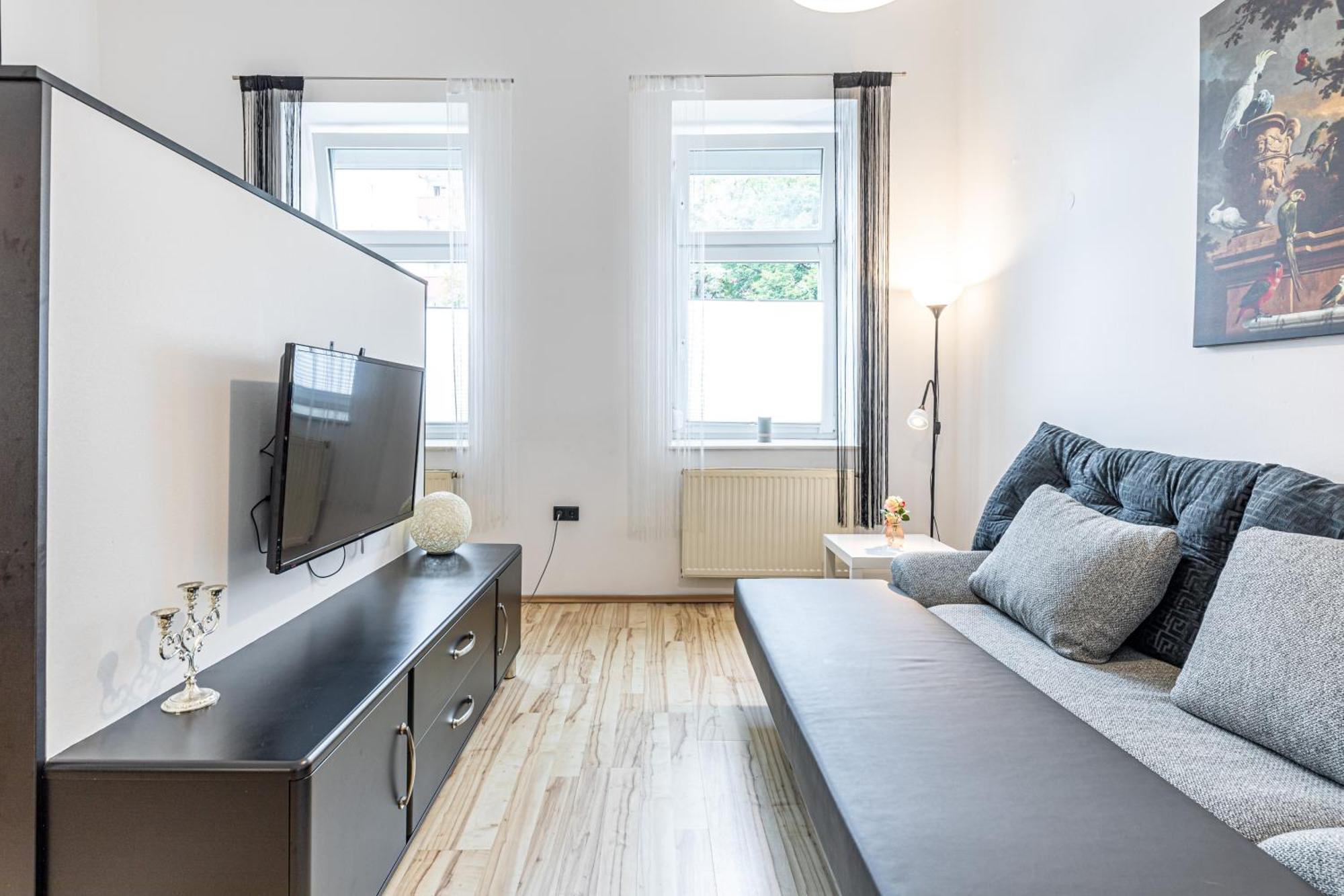 Apartment New By Jr *
